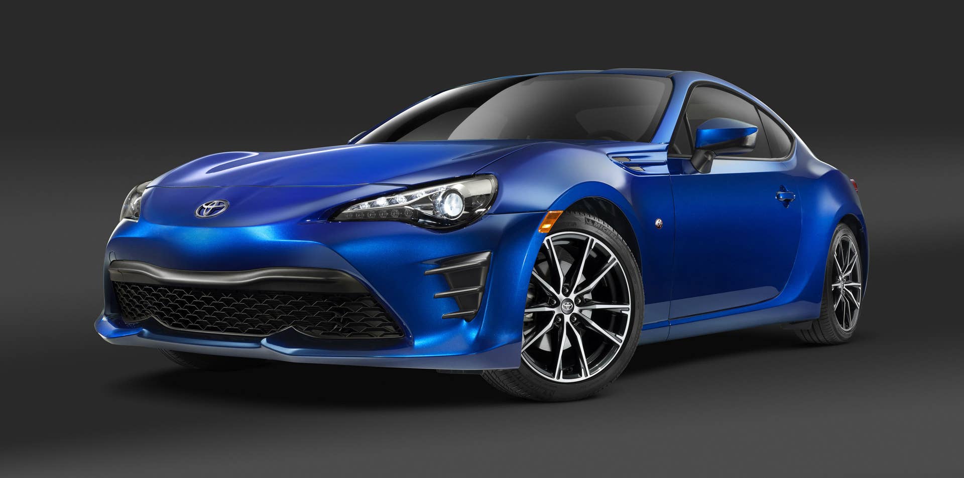 2017 toyota 86 front