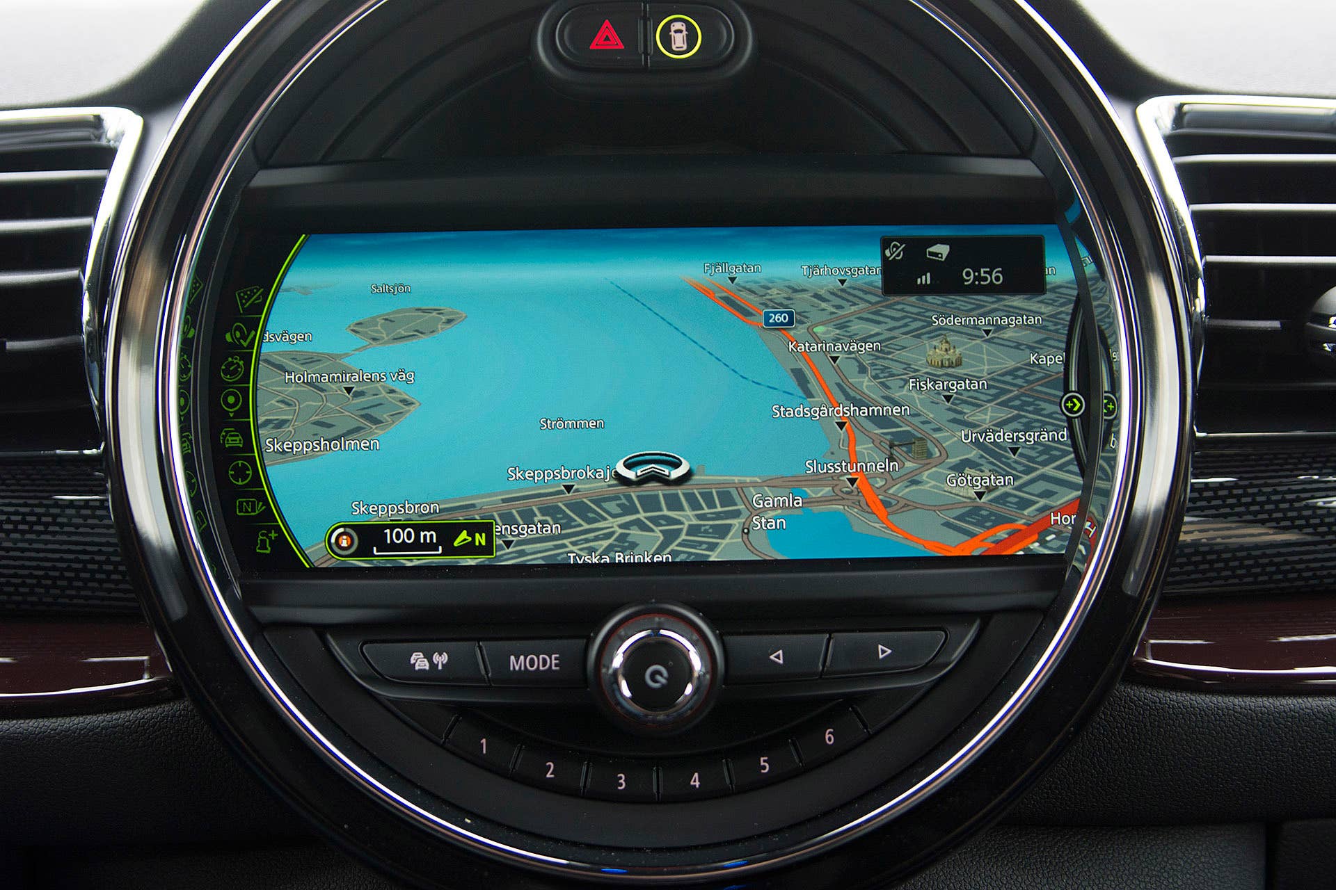2016 Mini Cooper S Clubman navigation system