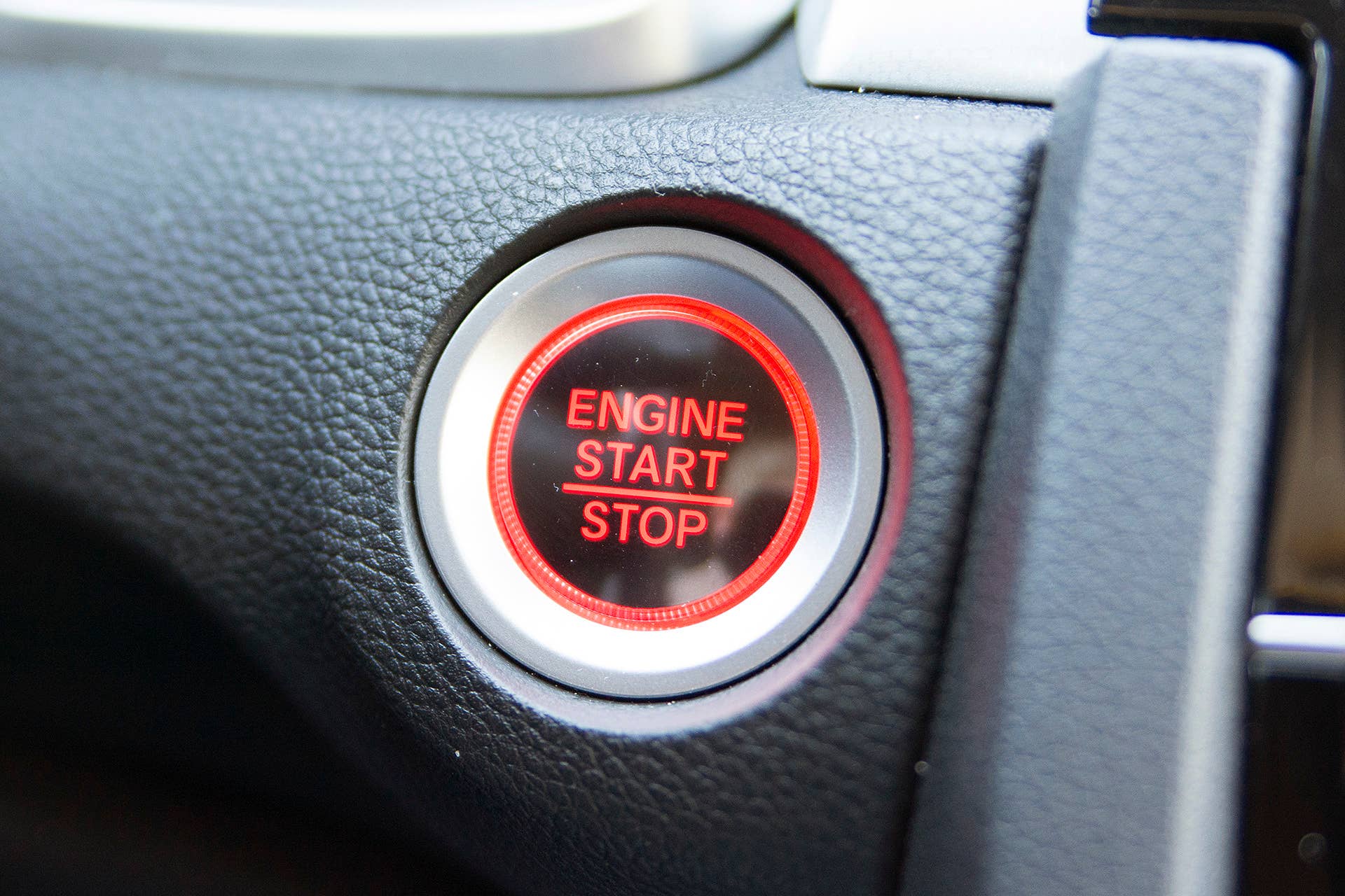2016 Honda Civic Coupe start button