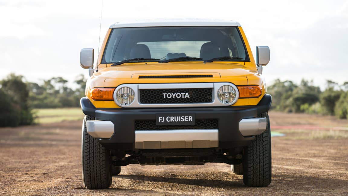 Toyota FJ Cruiser front