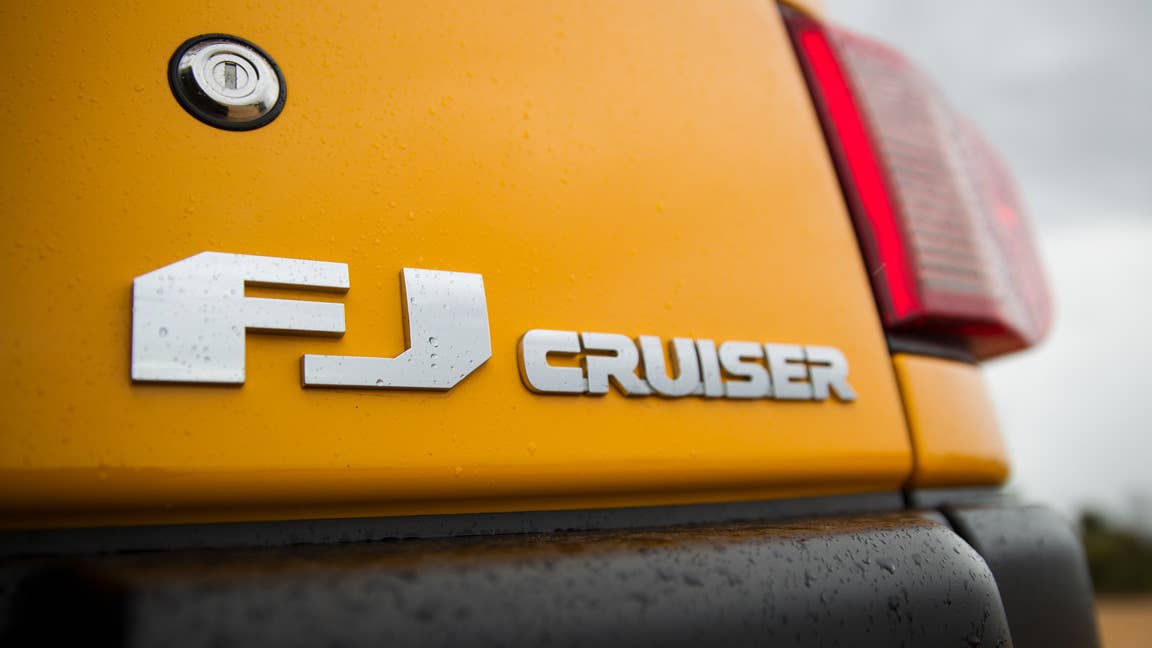 Toyota FJ Cruiser nameplate