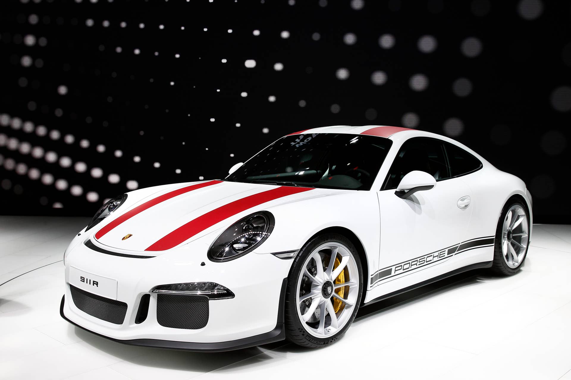 GENEVA, SWITZERLAND - MARCH 01: A Porsche 911 R model is displayed during the press day of the 86th Geneva International Motor Show on March 1, 2016 in Geneva, Switzerland. The 86th International Motor Show which runs from March 3 to 13, 2016 will present novelties in the car industry. (Photo by Chesnot/Getty Images)