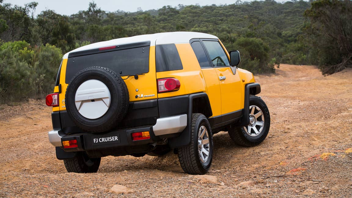 Toyota FJ Cruiser rear 3/4
