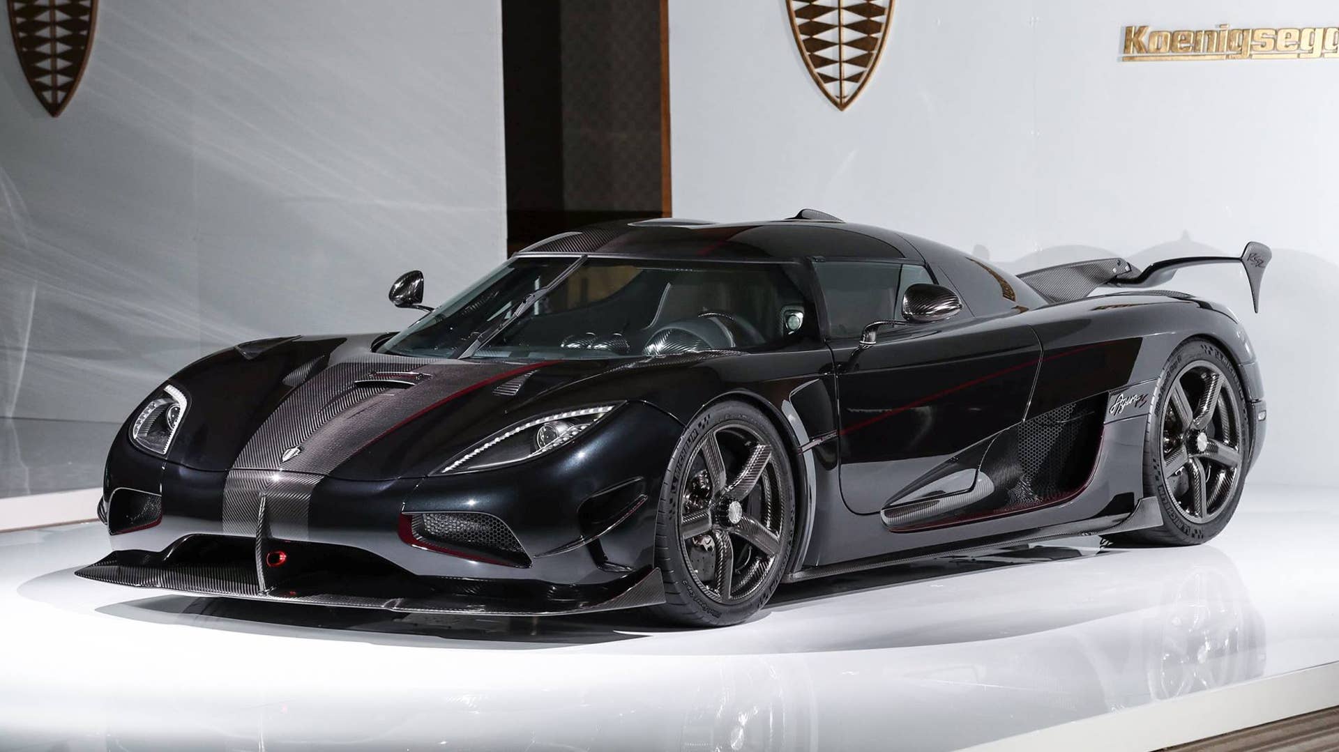 2017 Koenigsegg Agera RSR black front left 3/4