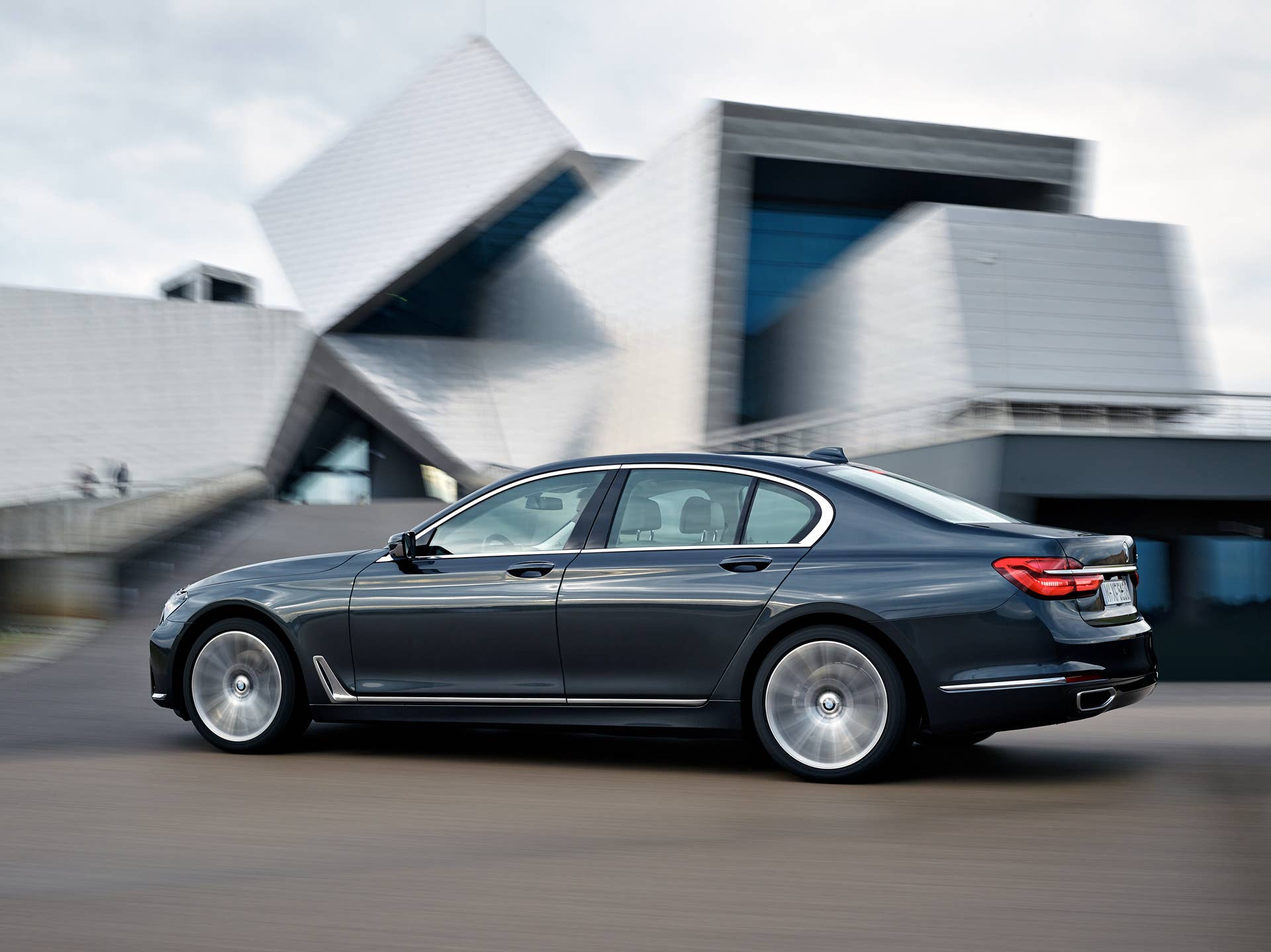 bmw profile 7 series action speed