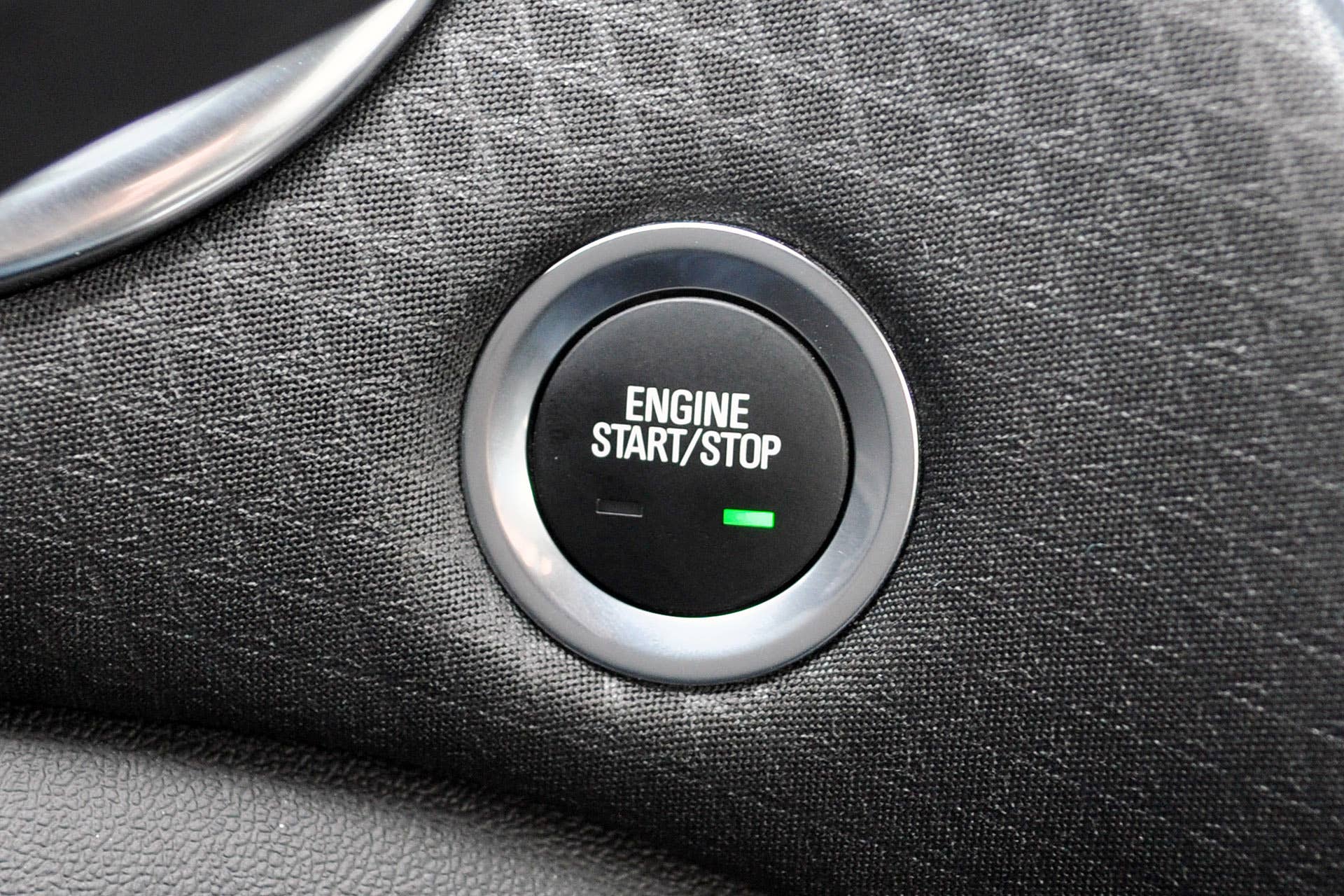 2016 Chevrolet Malibu start button
