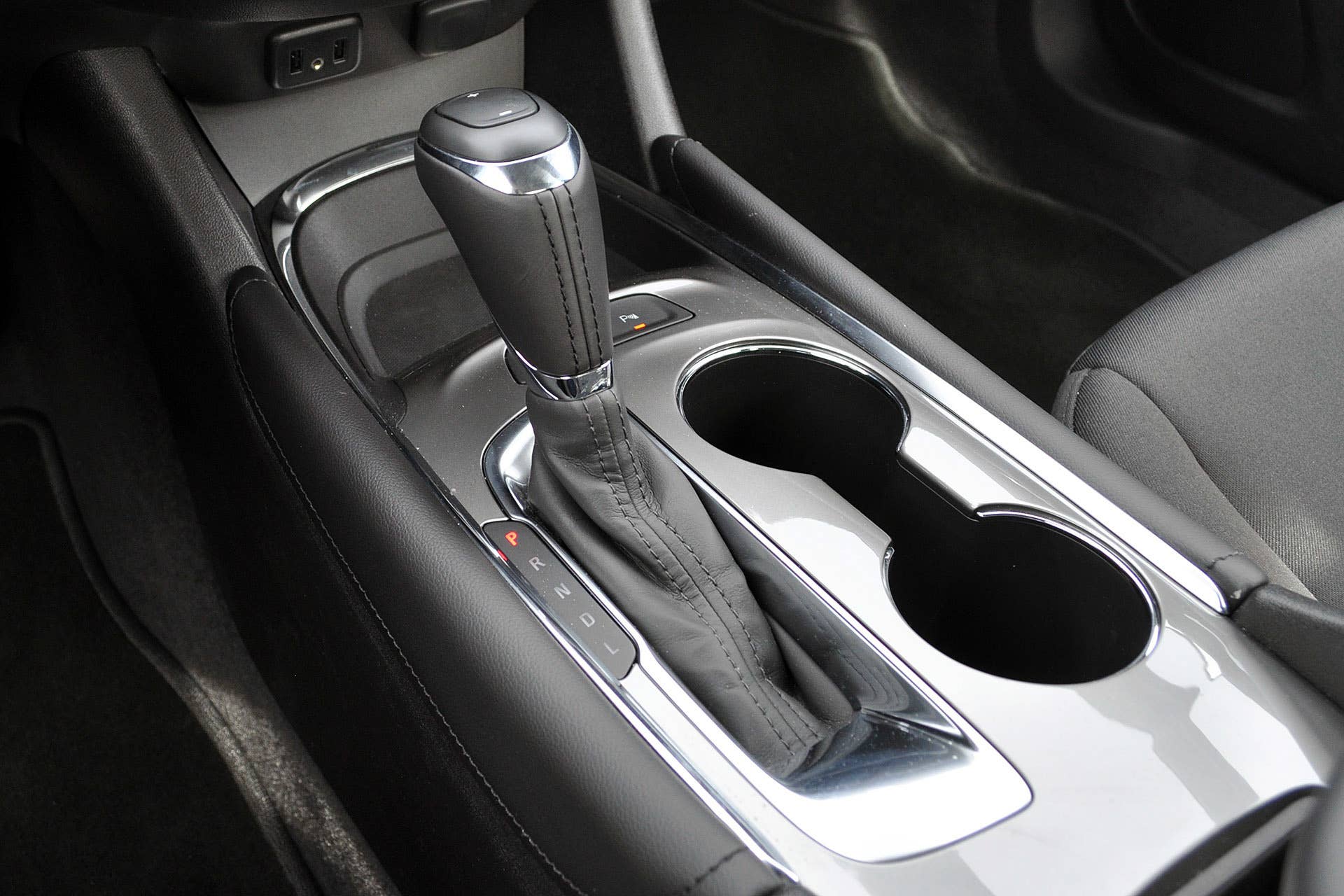 2016 Chevrolet Malibu shifter