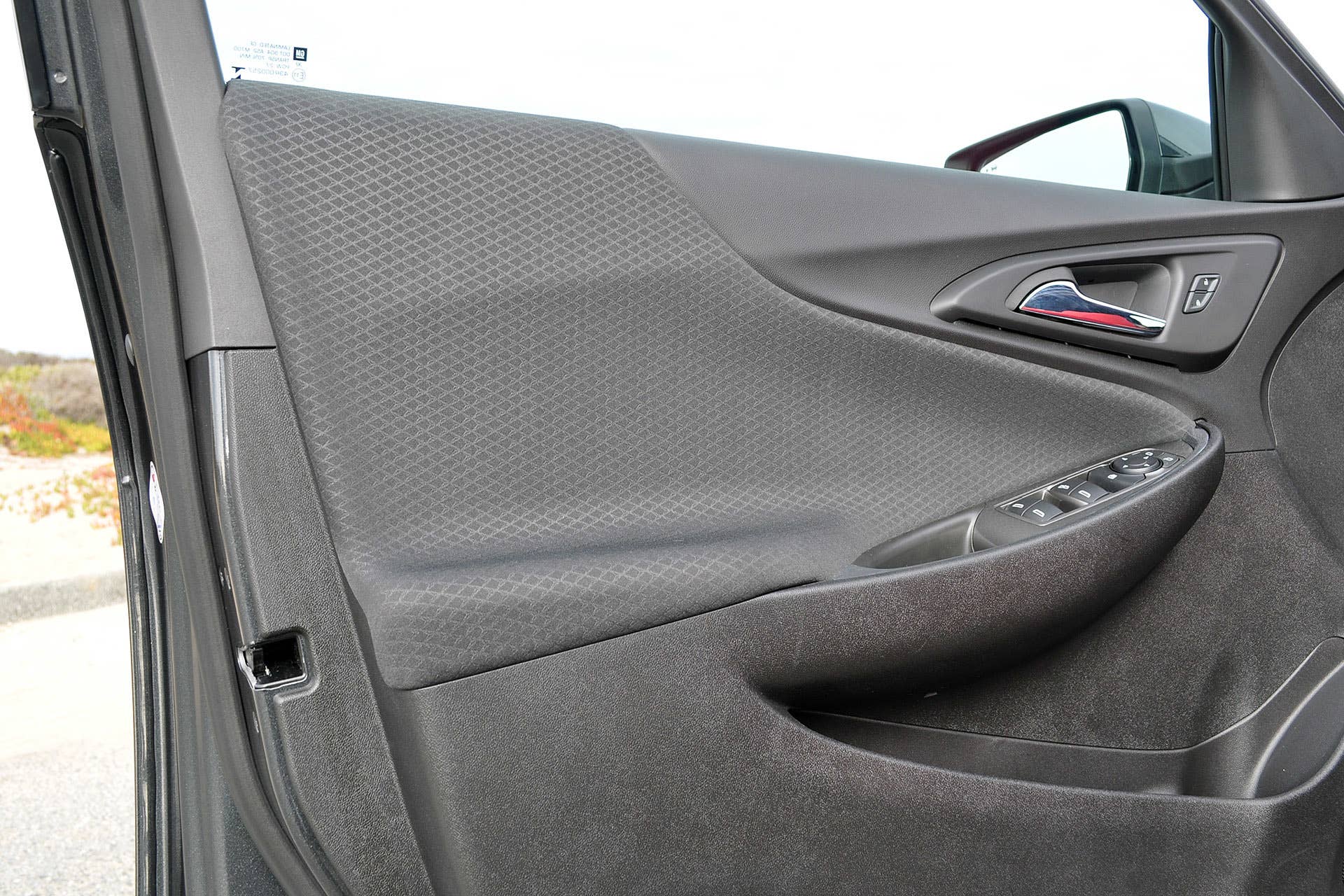 2016 Chevrolet Malibu door