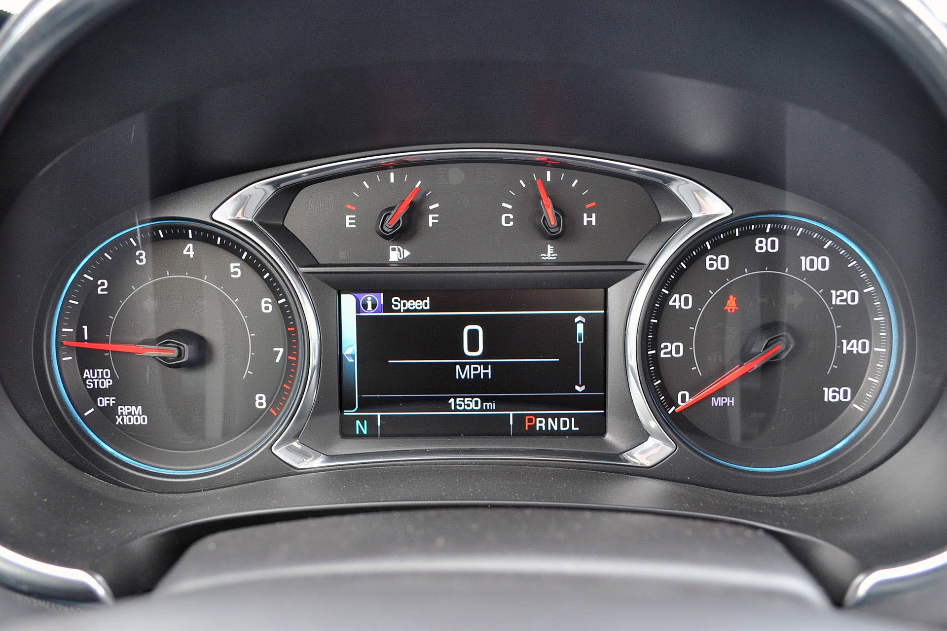 2016 Chevrolet Malibu gauges