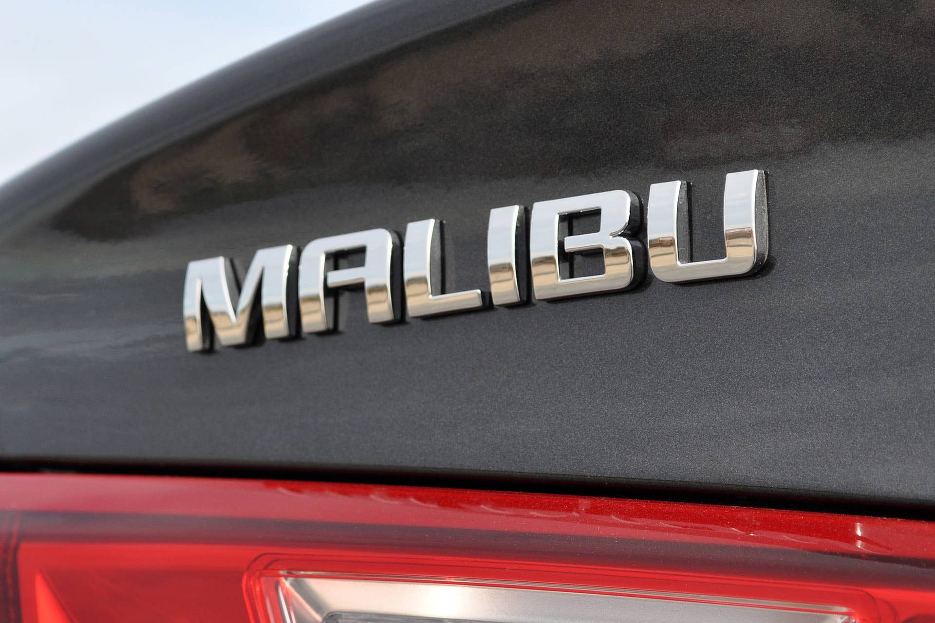 2016 Chevrolet Malibu badge