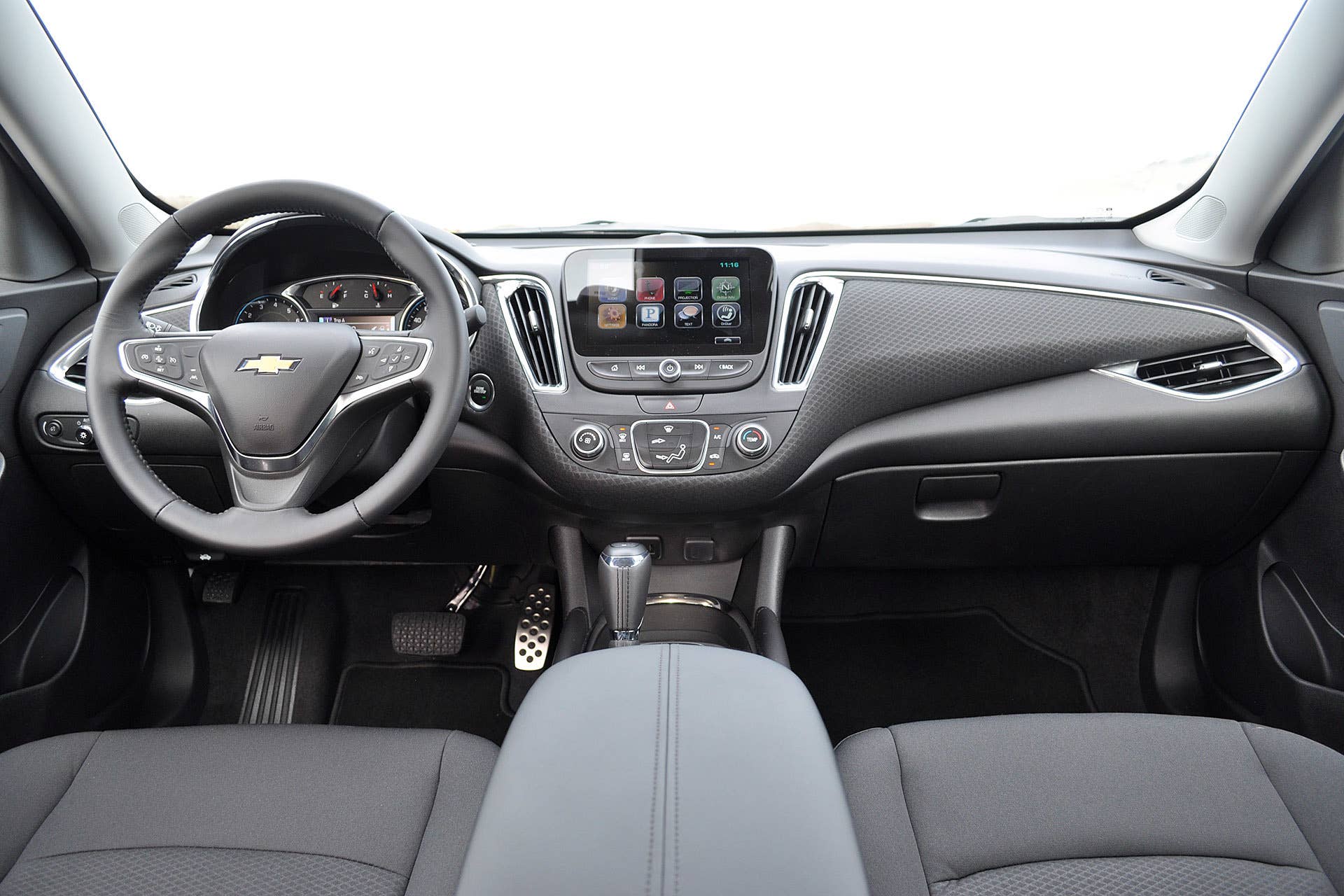 2016 Chevrolet Malibu interior