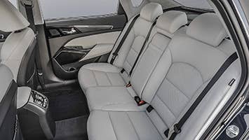 2017 Kia Cadenza
