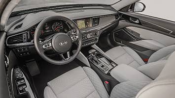 2017 Kia Cadenza