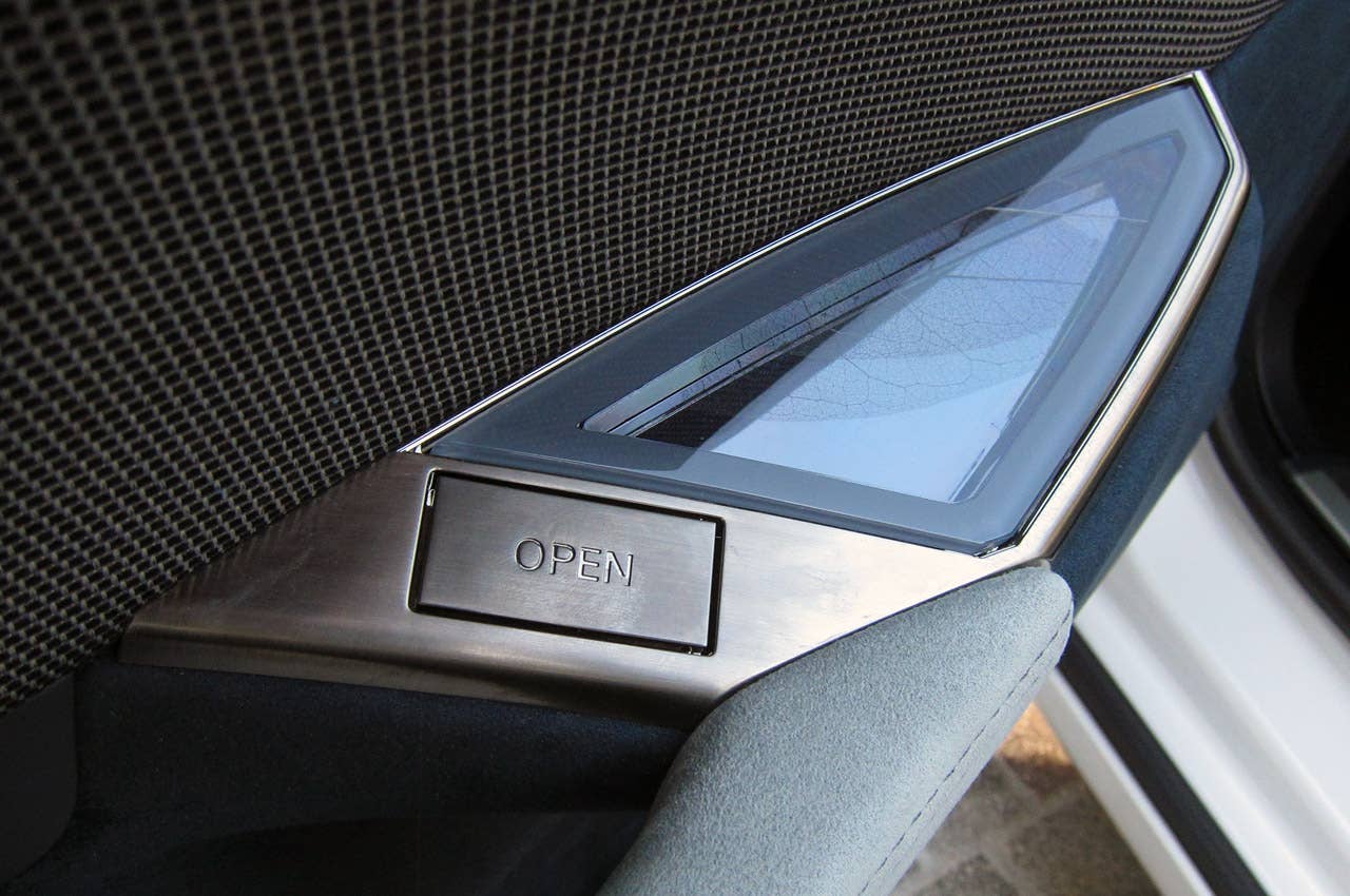 2012 Fisker Karma door handle