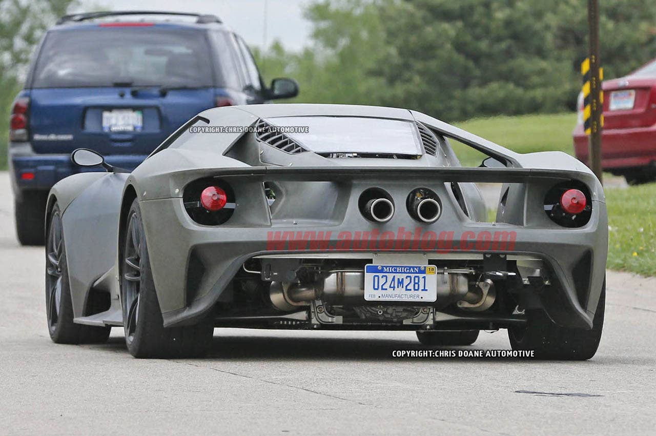 2017 Ford GT rear wing transaxle