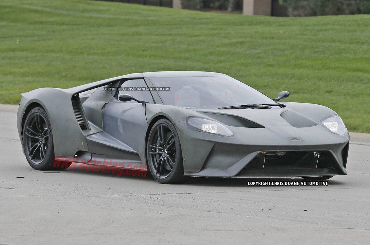 2017 Ford GT prototype front passenger