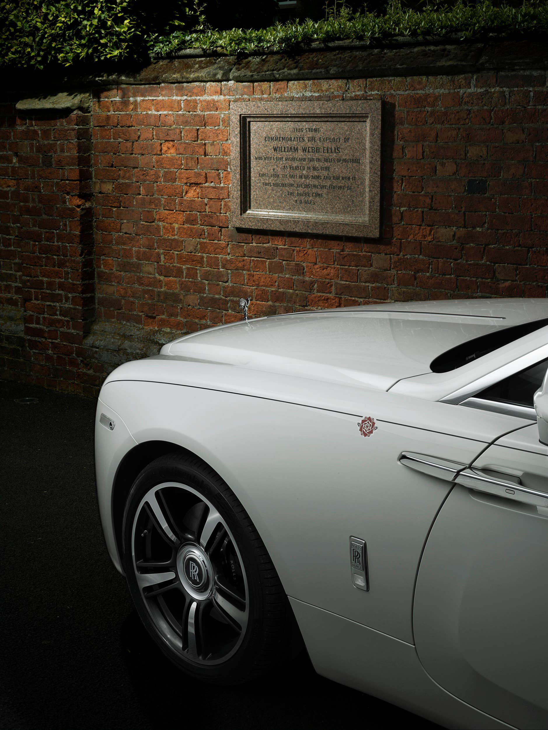 Rolls-Royce Wraith History of Rugby hood