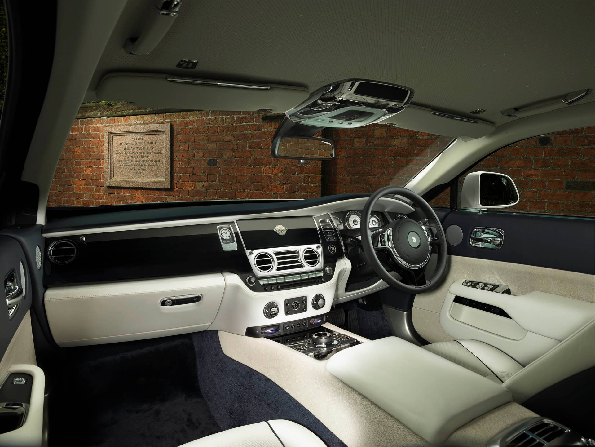 Rolls-Royce Wraith History of Rugby interior