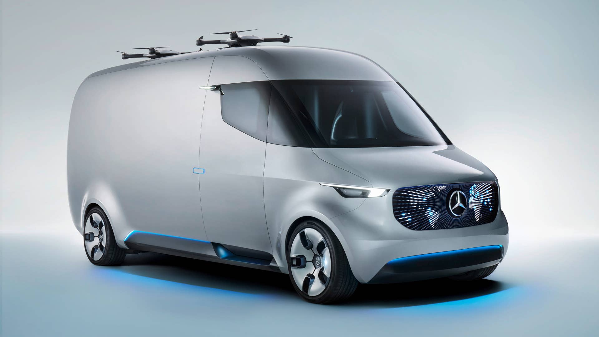 Mercedes-Benz Vision Van front right 3/4 4
