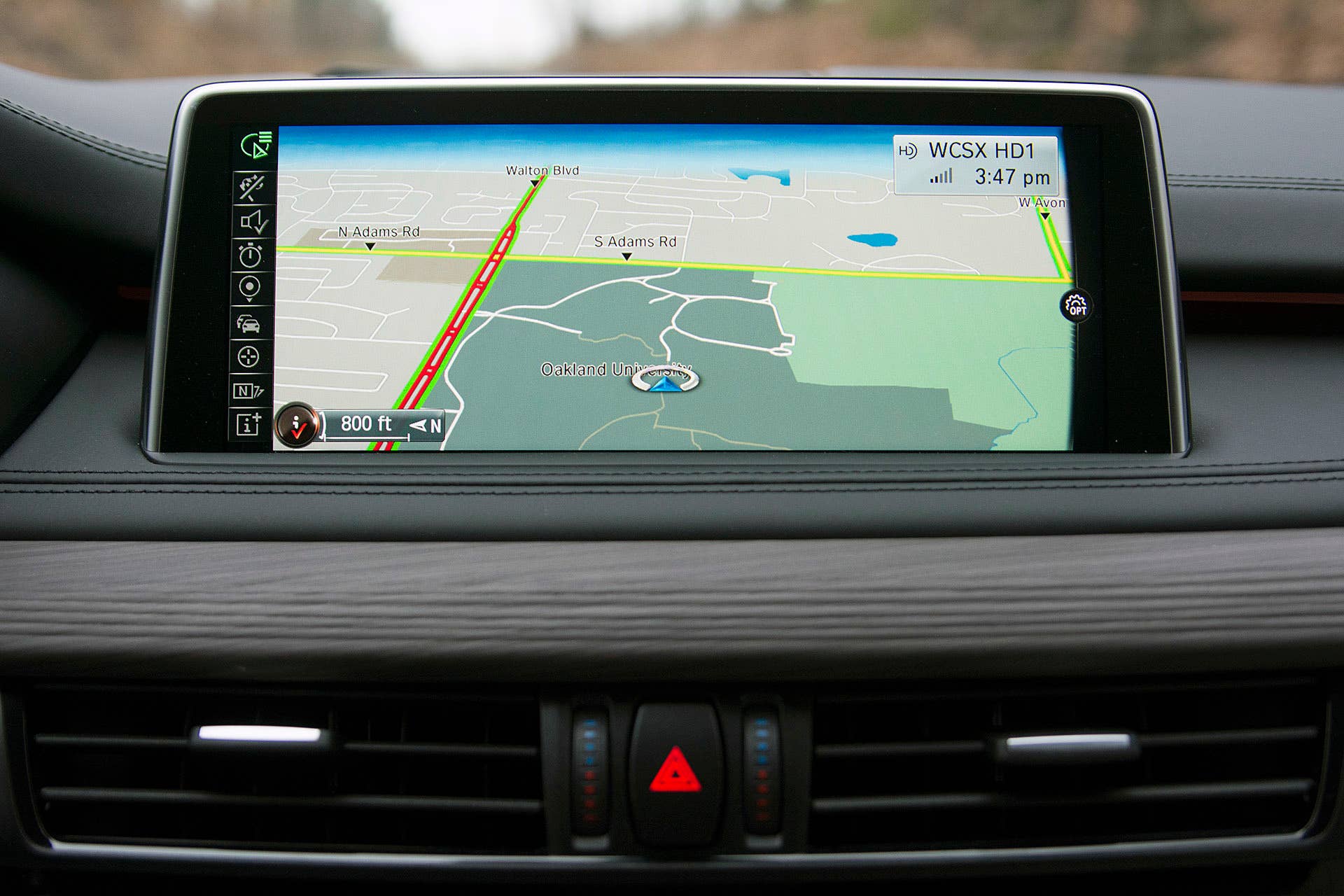 2016 BMW X5 xDrive40e navigation system