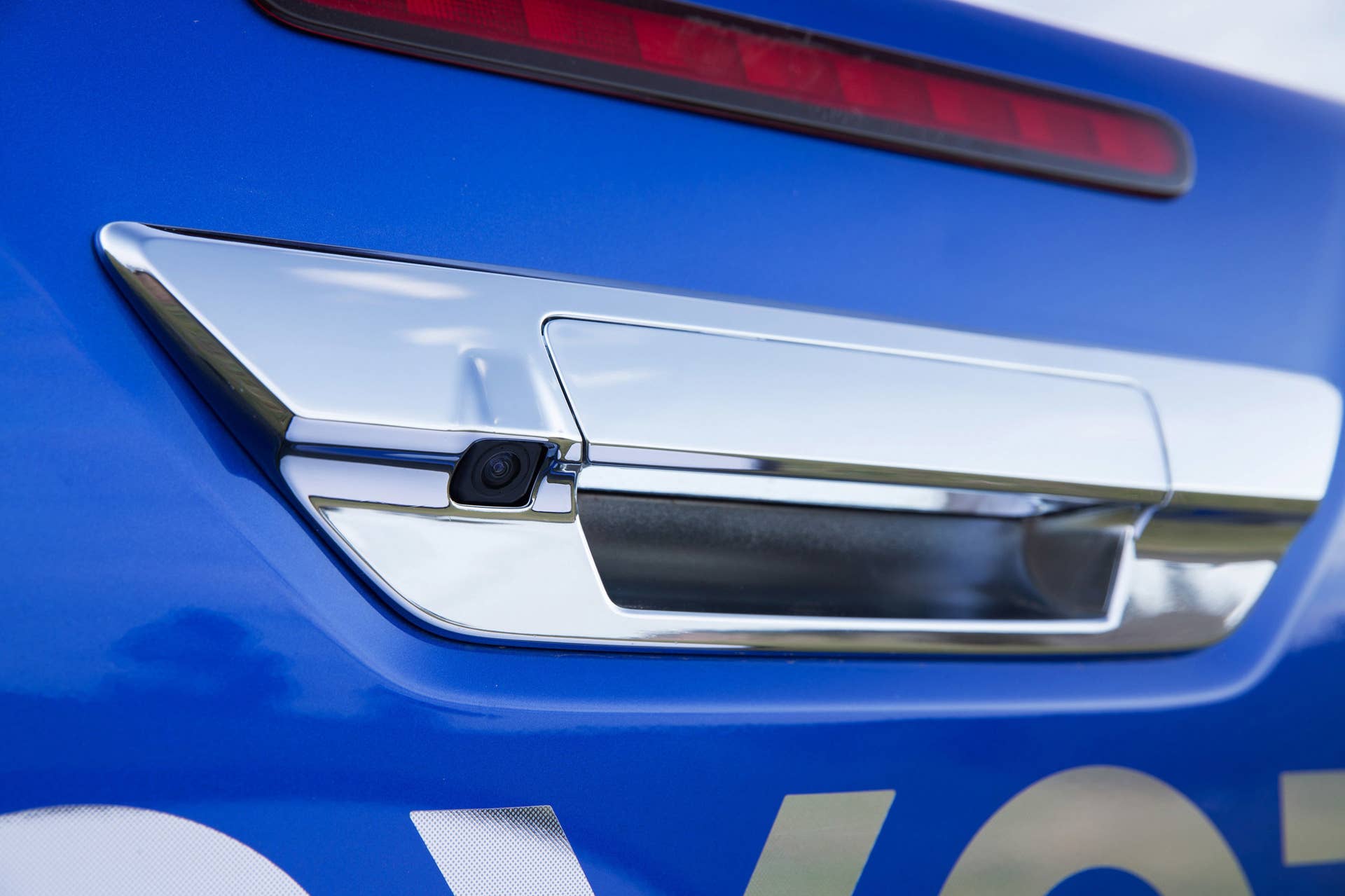 2016 Toyota HiLux tailgate handle