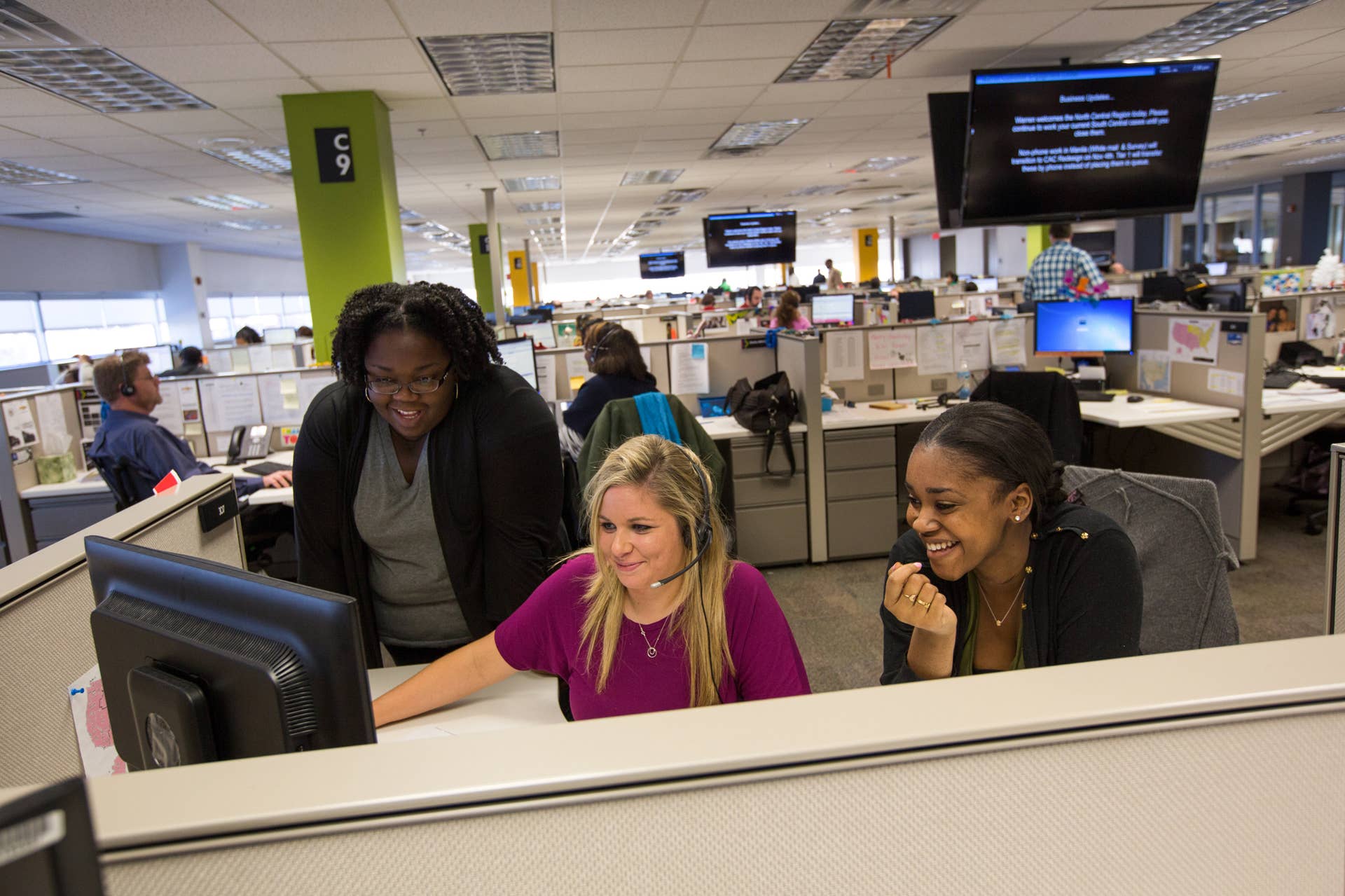 GM Customer Engangement Center in Warren