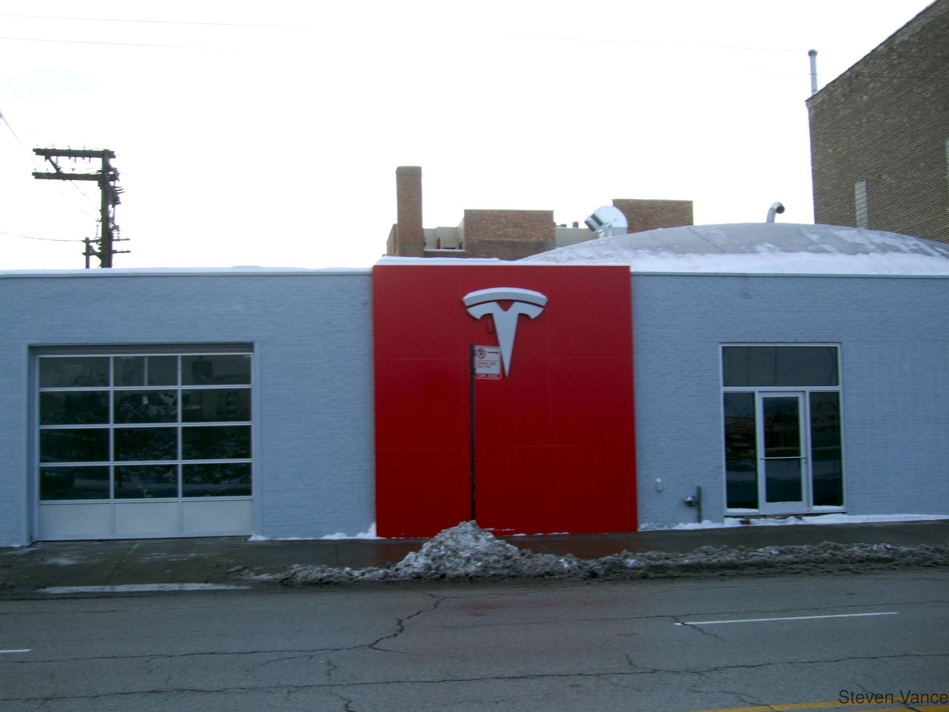 New Tesla Motors store
