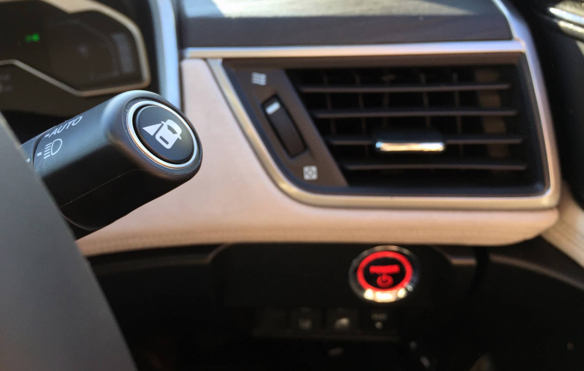Honda FCEV hydrogen fuel cell electric vehicle interior lanewatch