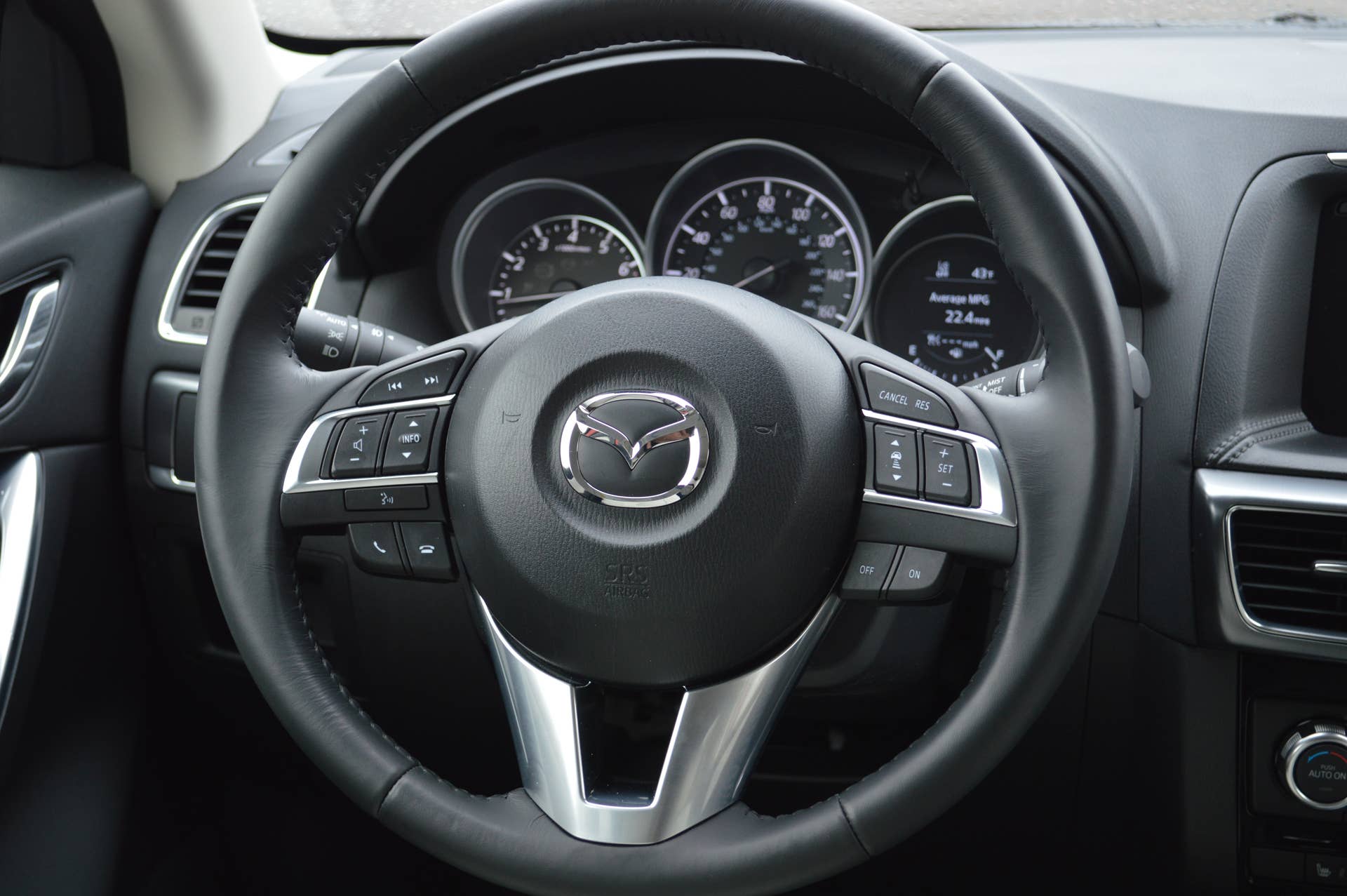 2016 Mazda CX-5 interior steering wheel