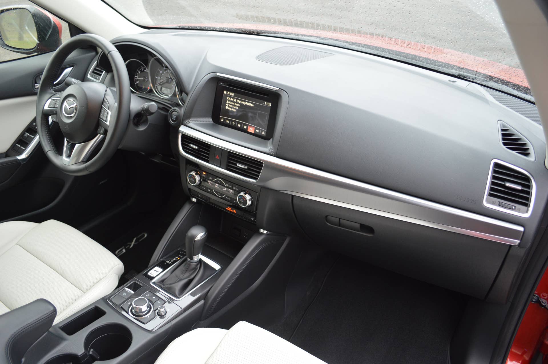 2016 Mazda CX-5 interior parchment leather black