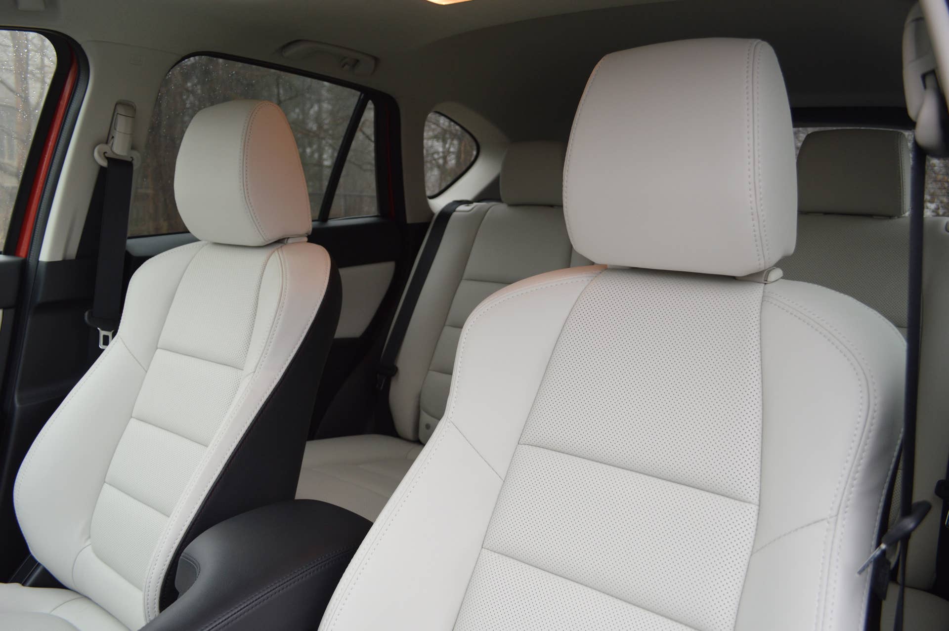 2016 Mazda CX-5 interior parchment leather seats