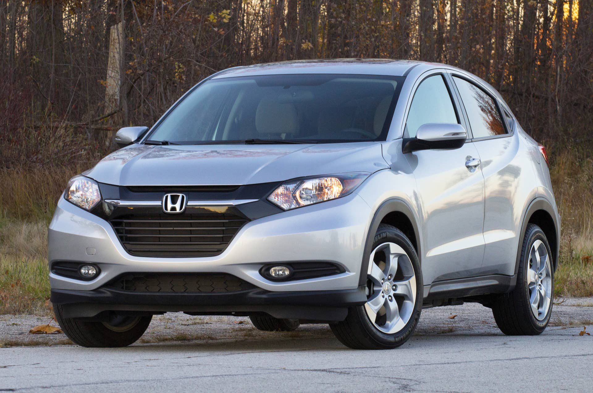 2016 Honda HR-V front