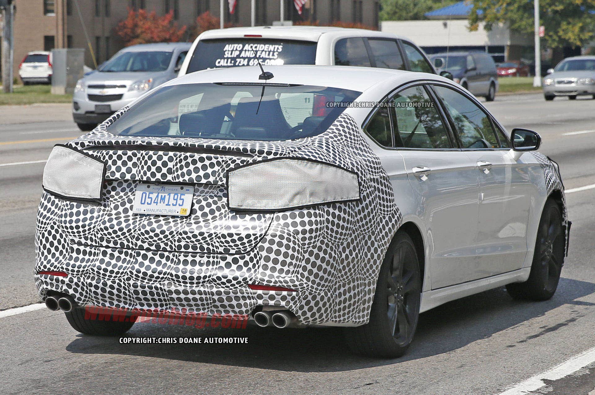 2017 Ford Fusion ST spied rear 3/4