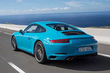 2017 Porsche 911 Carrera