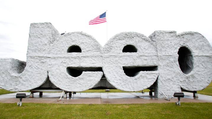 Chrysler Fiat Announces Jeep Brand Will Anchor Company Overhaul