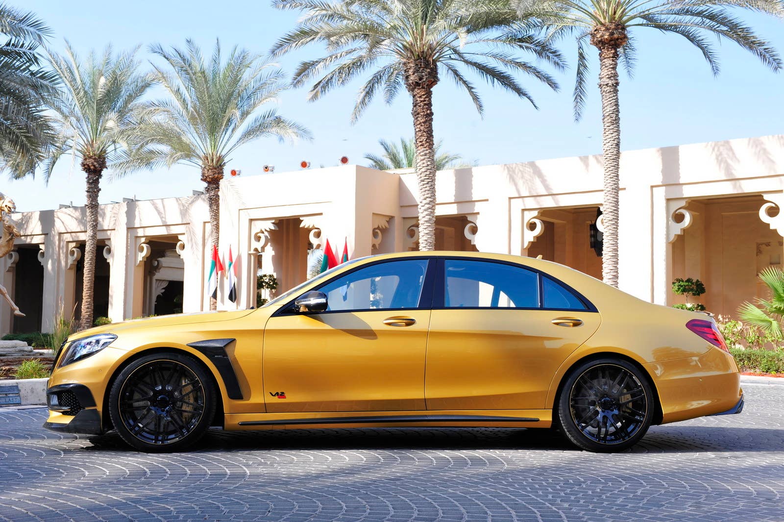 Brabus Rocket 900 Desert Gold Edition side profile