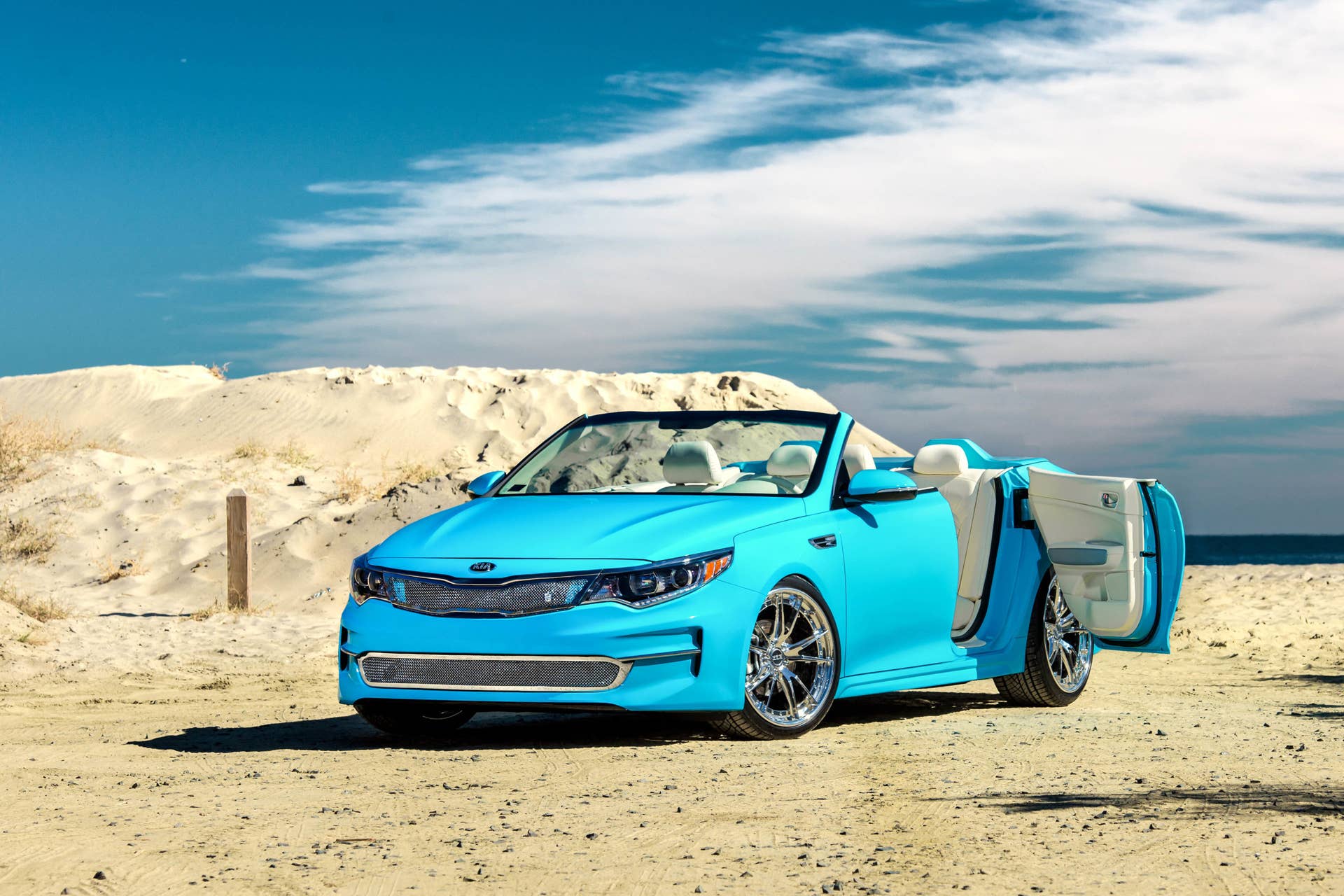 Kia Optima A1A Concept front 3/4