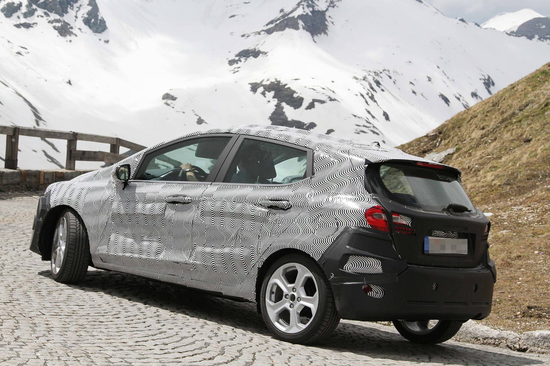 2018 ford fiesta hatch