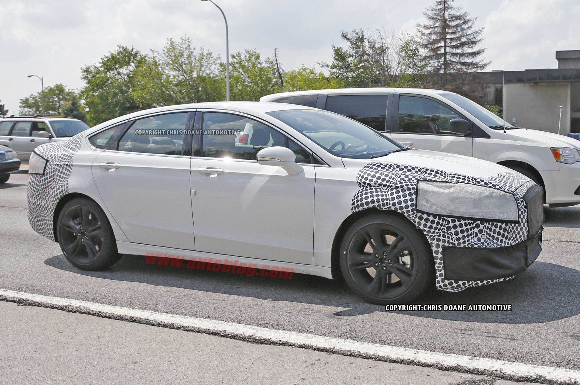 2016 Ford Fusion ST spied side front 3/4