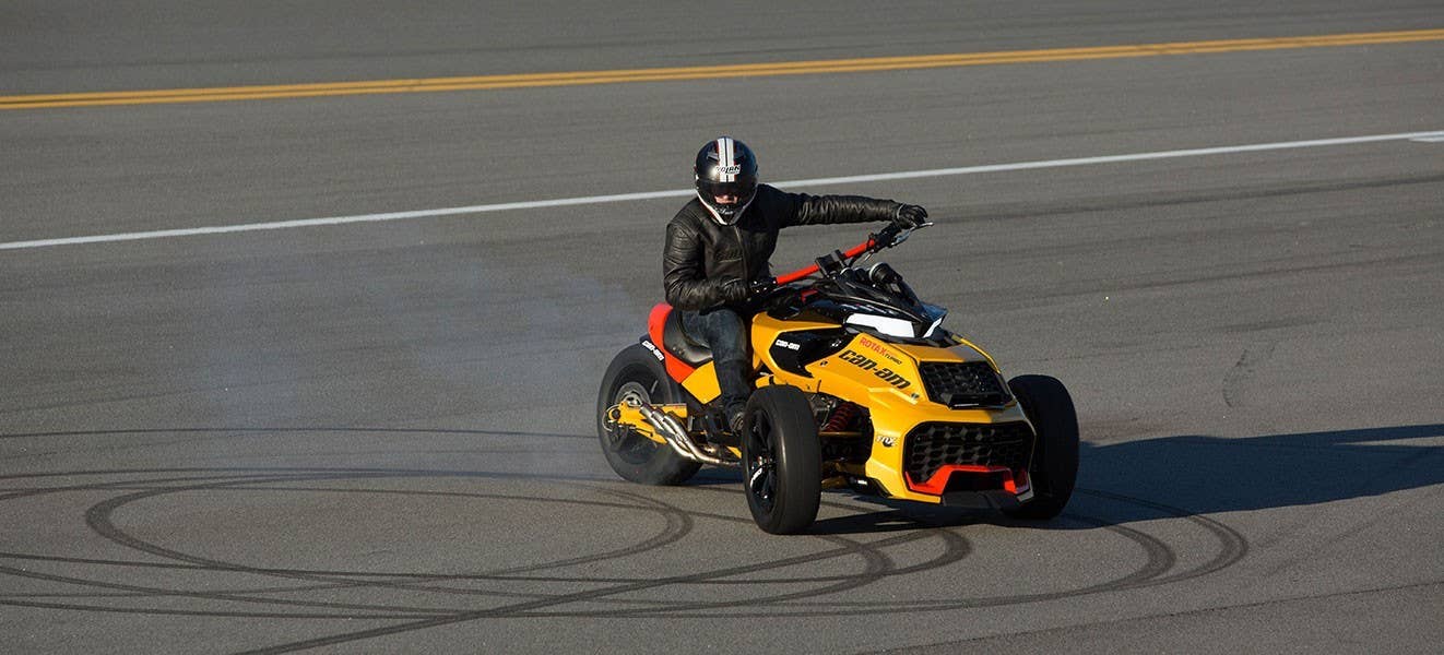 can-am spyder f3 turbo concept burnout