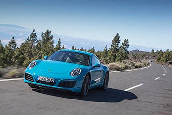 2017 Porsche 911 Carrera
