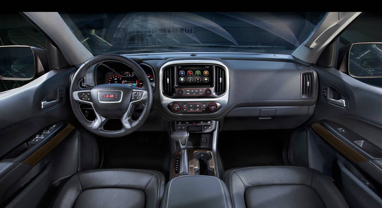 gmc canyon 2015 cabin interior