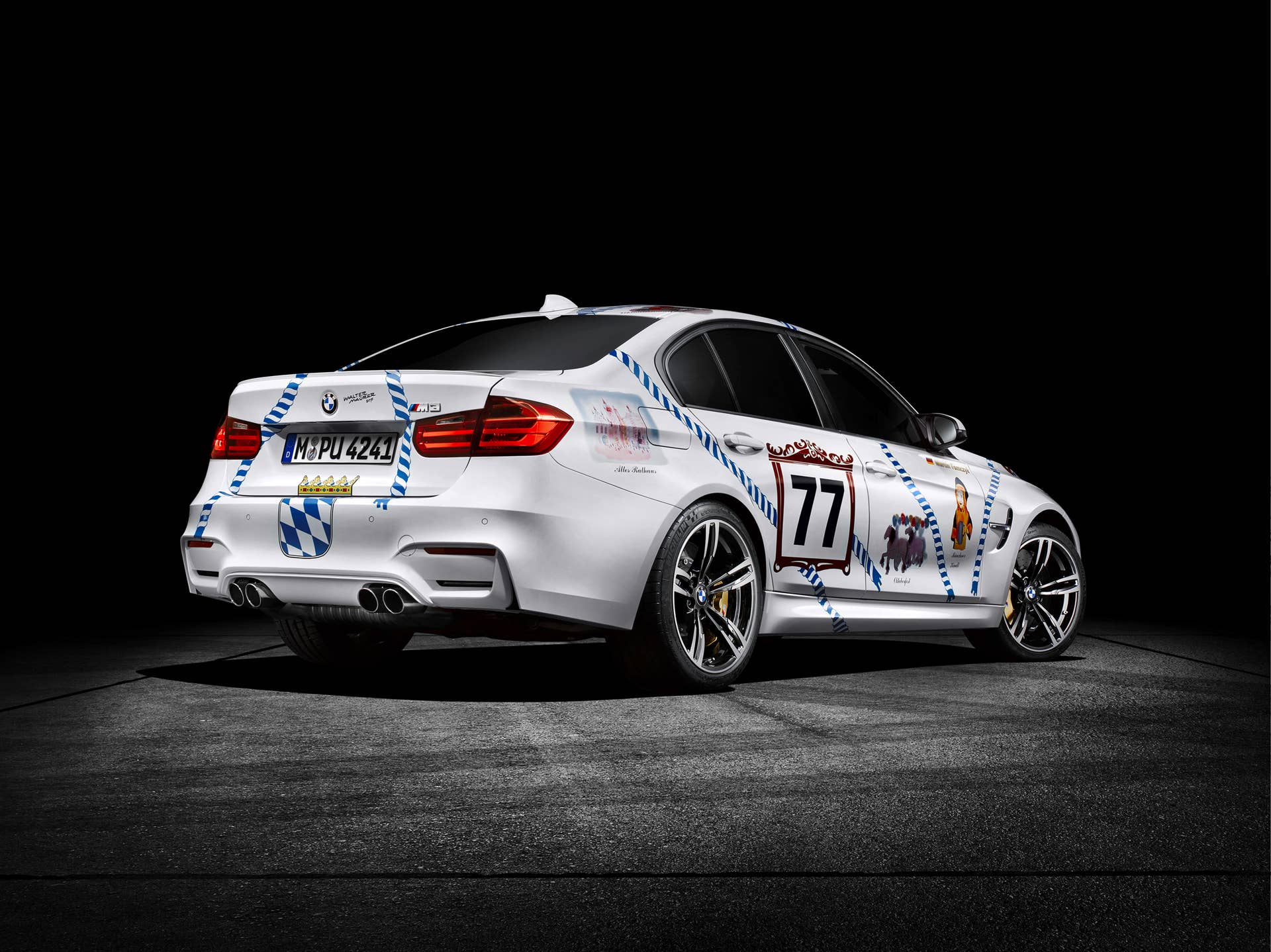 BMW M3 Munchner Wirte rear 3/4