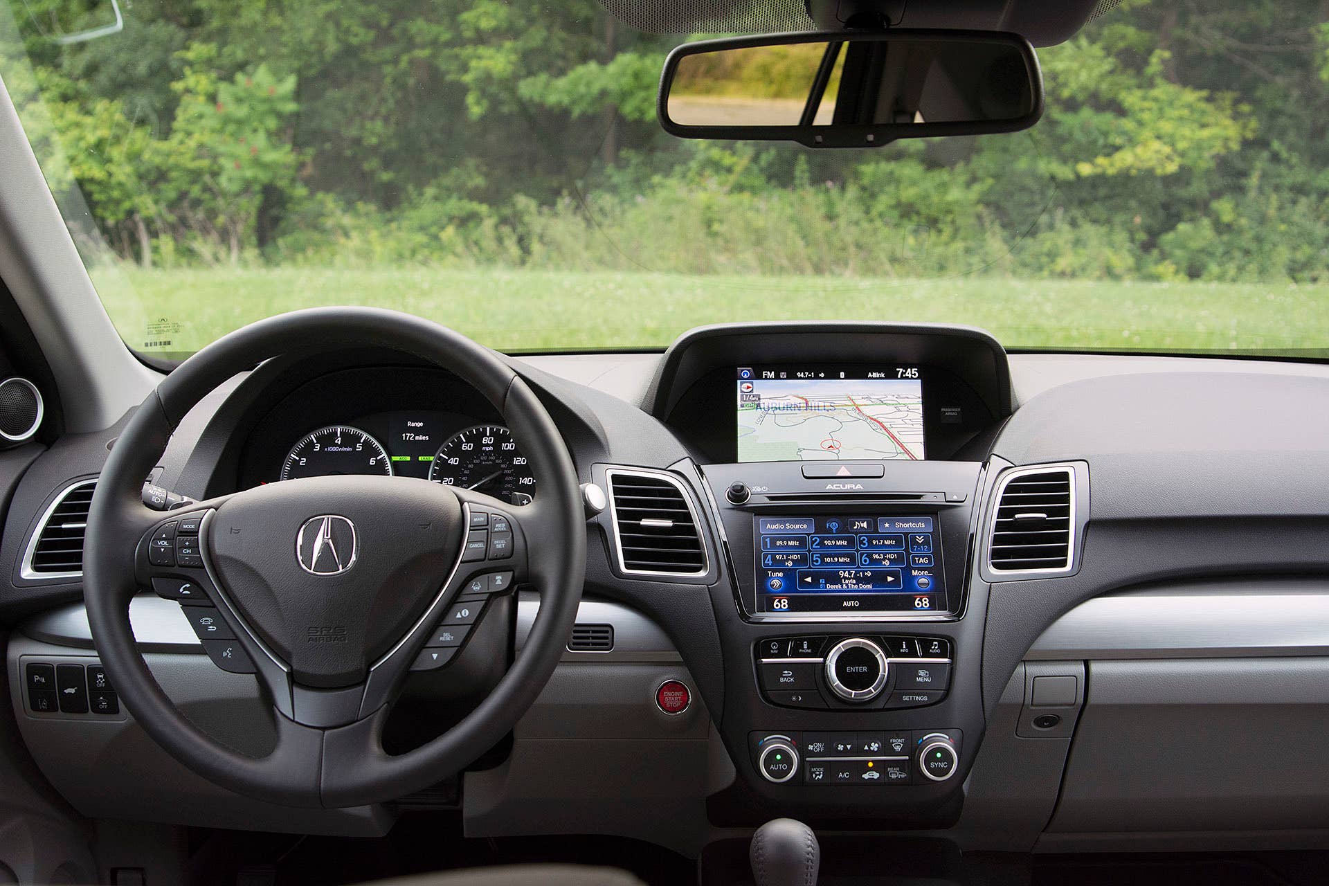 2016 Acura RDX interior