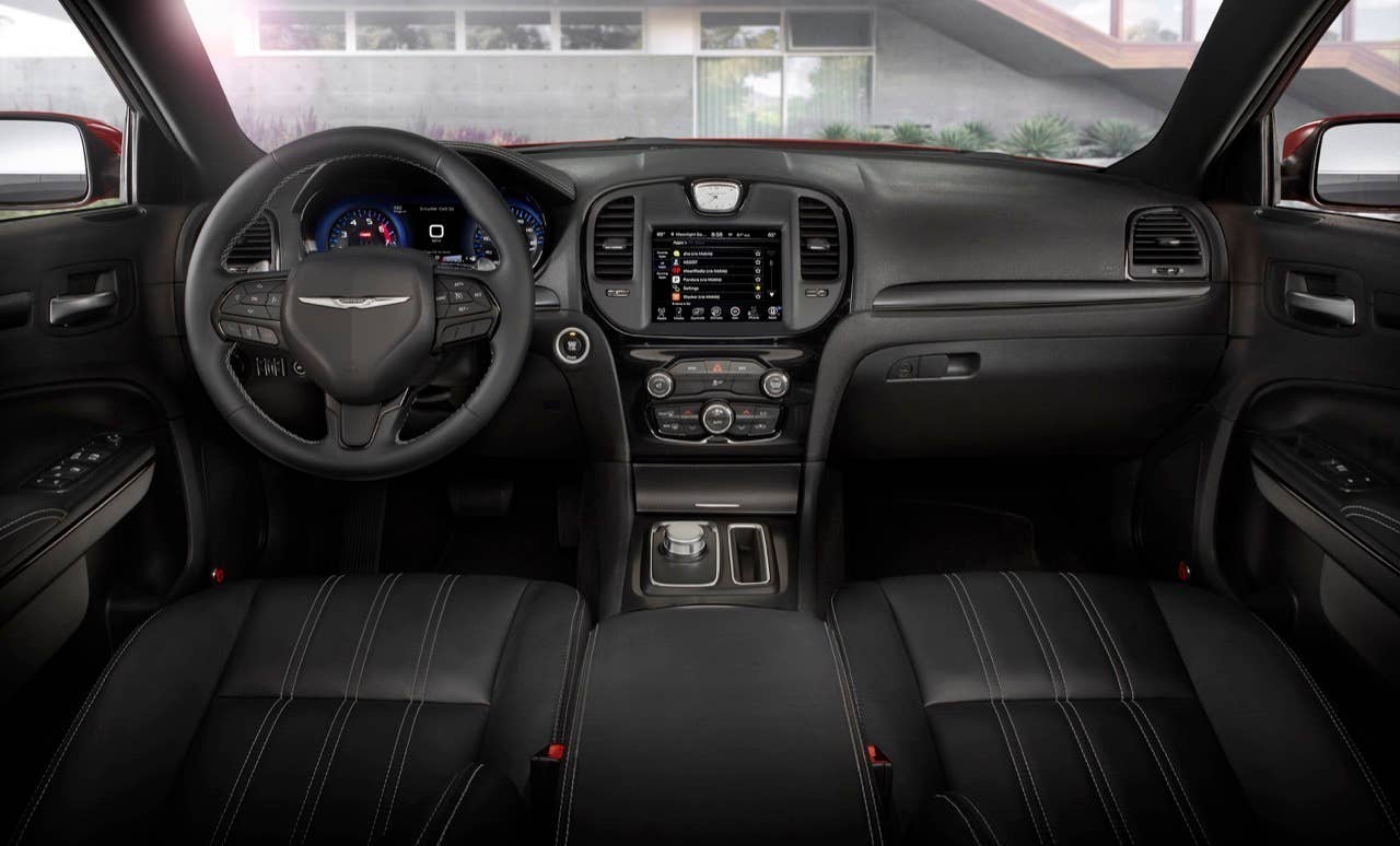 chrysler 300 2015 cabin interior