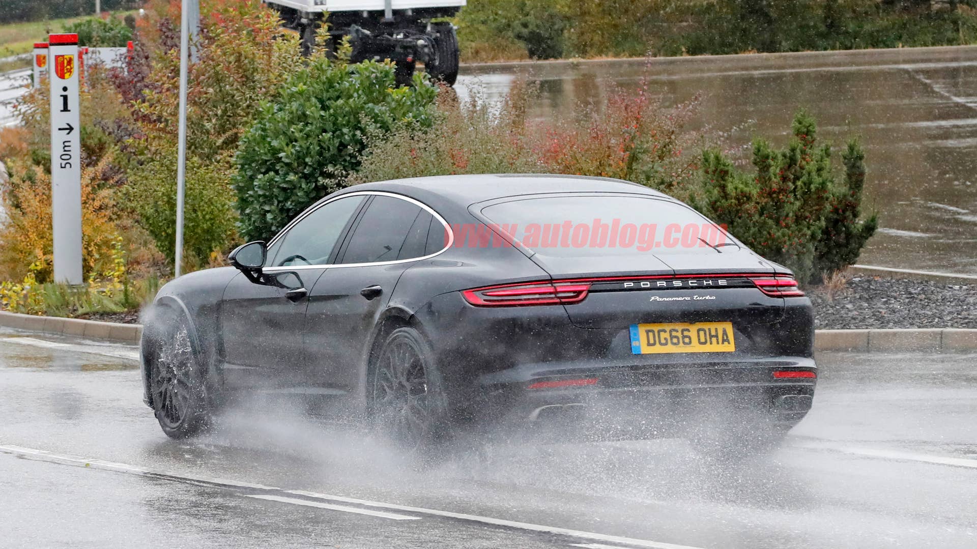 Bentley Flying Spur Spy Shots Rear End Exterior