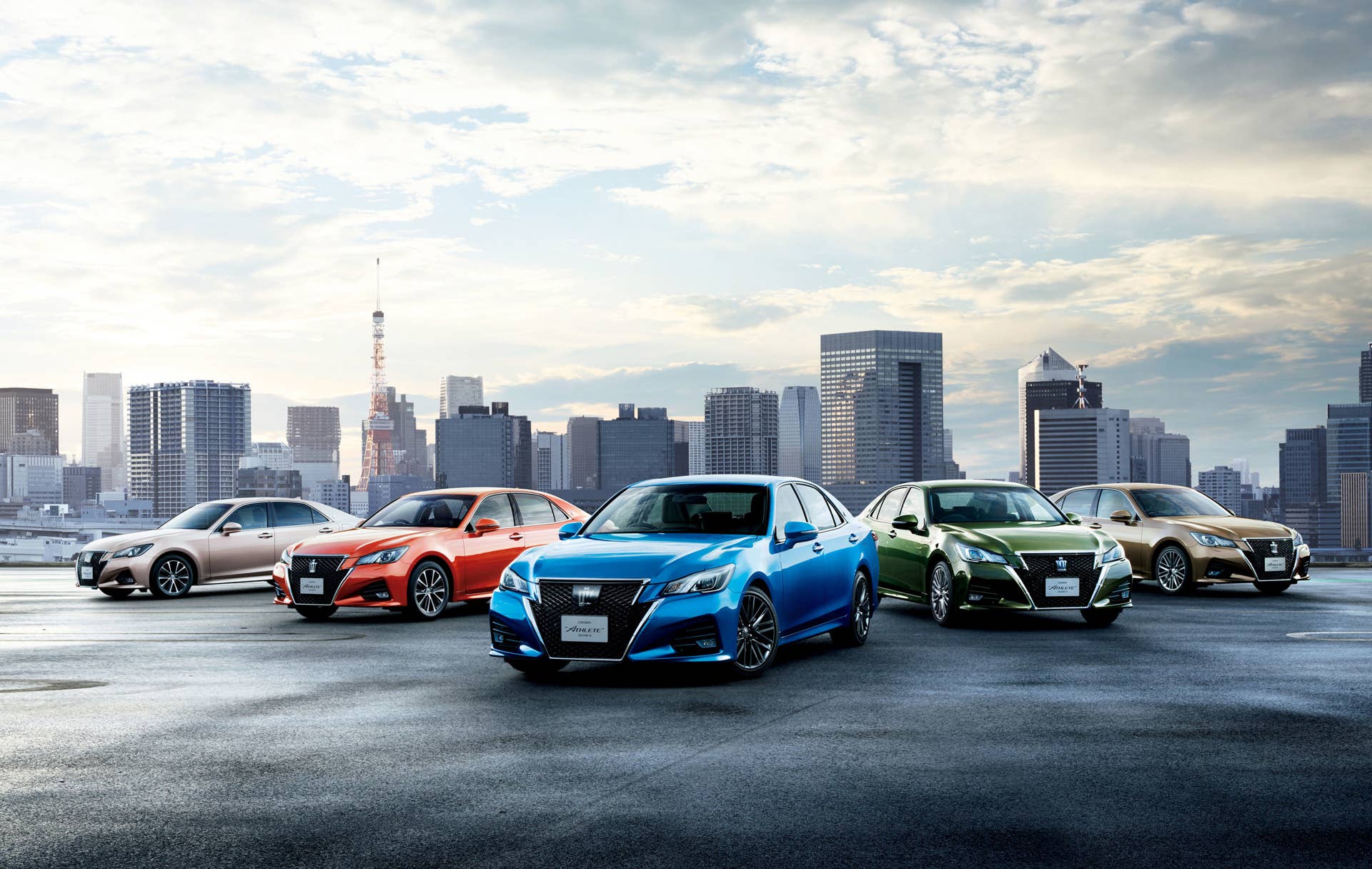 Toyota Crown new colors
