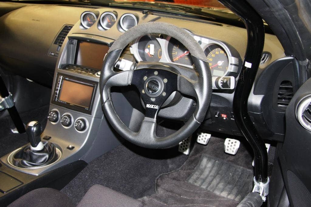 Veilside Nissan 350Z cockpit
