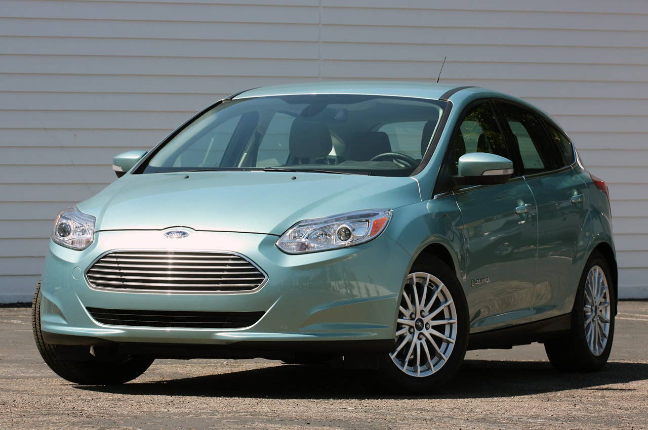 2012 Ford Focus Electric front 3/4 view
