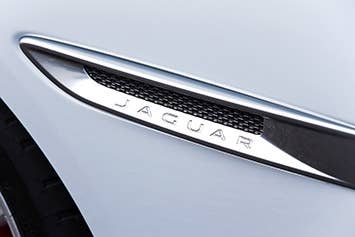 2017 Jaguar XE